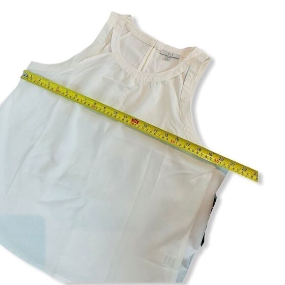 IRIS Basic Sleeveless Top - Picture 7 of 7